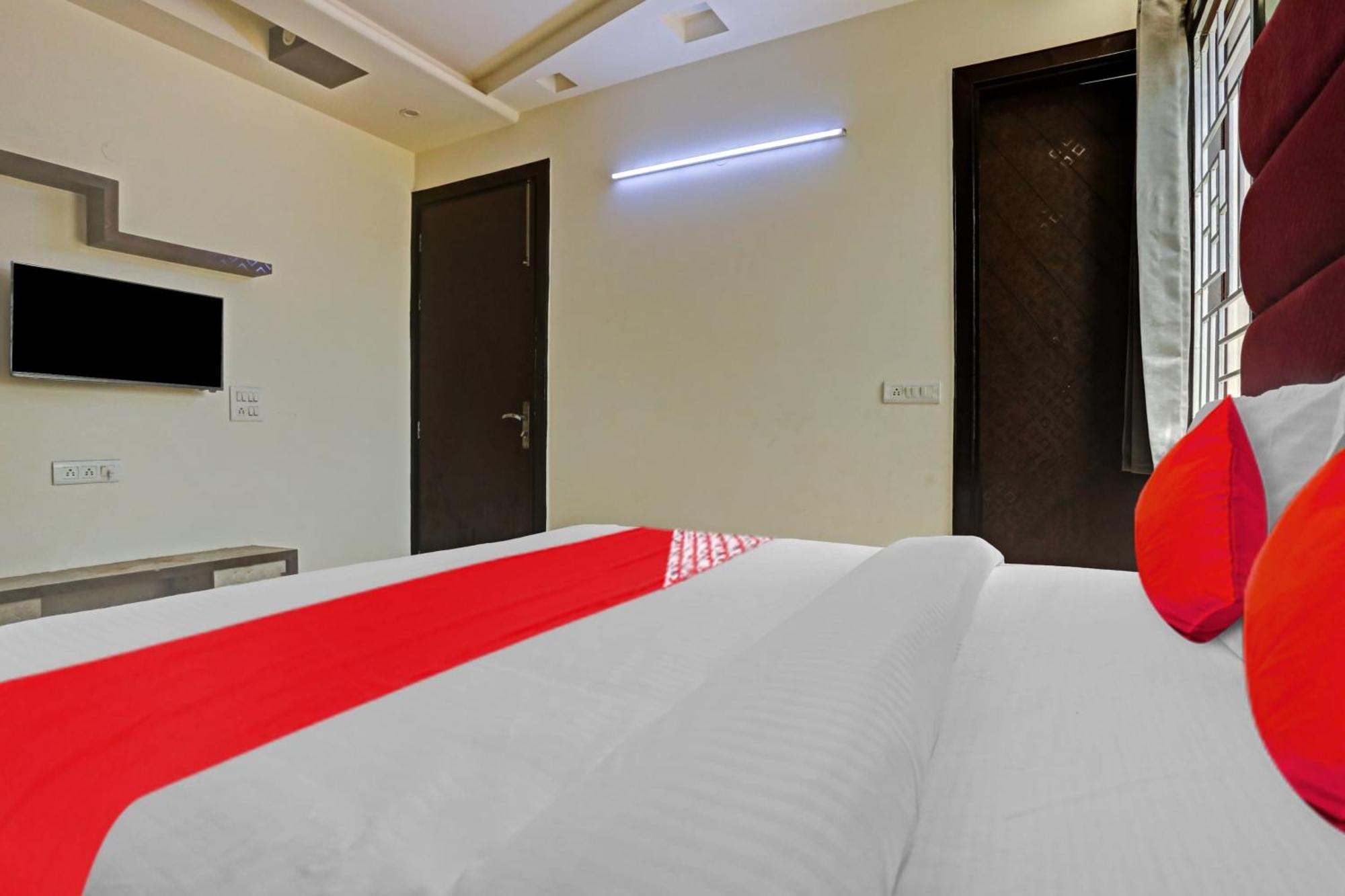 Hotel O Golden Key Inn Punjabi Bagh New Delhi Eksteriør billede